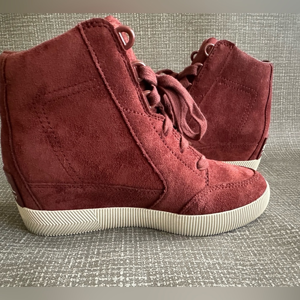 SOREL Women's Out N About Wedge Boot in Spice Chalk size 5 - Picture 5 of 10
